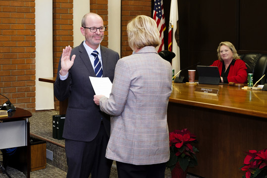 Chief Reel Sworn In, Pinned at Imperial City Council - Calexico