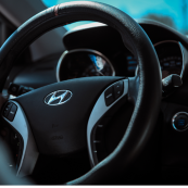 Hyundai steering wheel picture