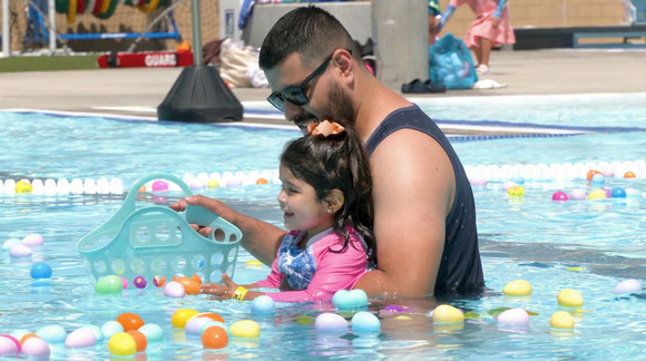Underwater Eggstravaganza - Dad and Daughter