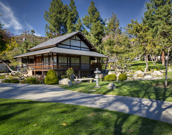 Brand Teahouse & Garden