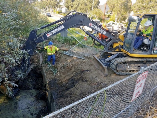 Cave Fire_Public Works1