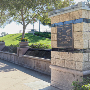 wall of recognition monument 