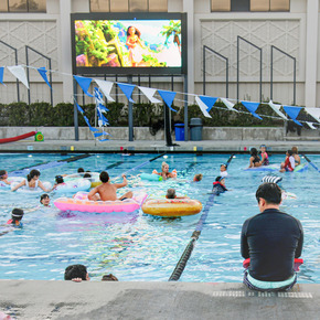 swim in movie at pool
