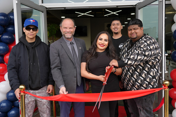 Snippz Grand Opening Photo