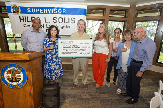 Check presentation