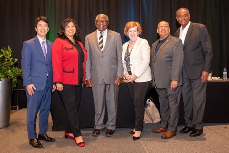 James Clyburn and 2023 IAOHRA Presidents