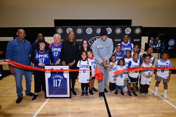 Clippers Community Courts Opening Event