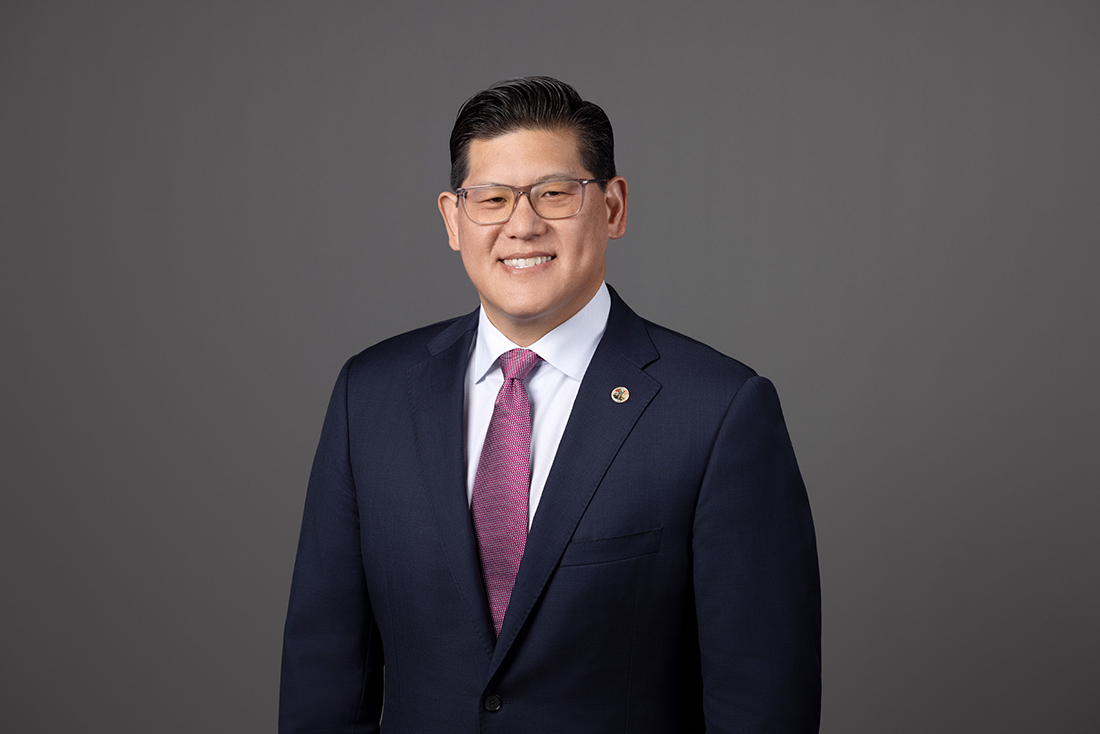 Photo of Executive Officer Edward Yen