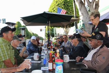 Karas Korner Breakfast