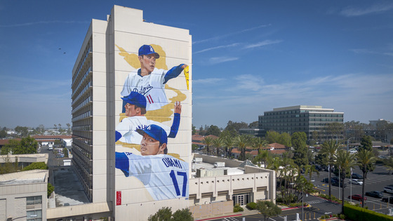 "Samurai of the Diamond" mural features Los Angeles Dodger Japanese players Shohei Ohtani, Yoshinobu Yamamoto, and Roku Sasaki.