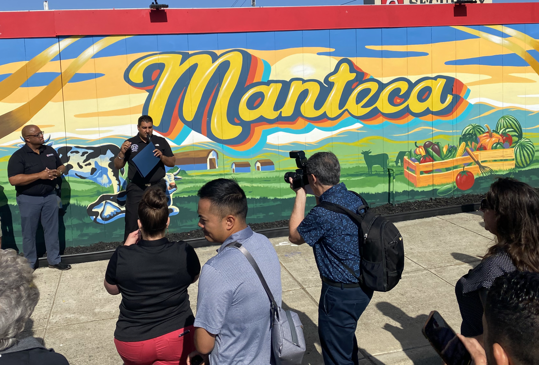 Mayor and Mural