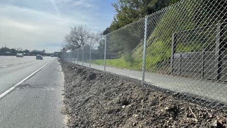 photo of fence on Hwy 101