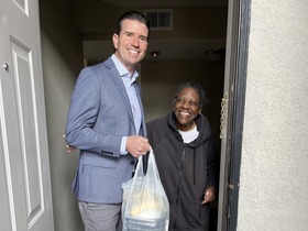 Vivalon meal delivery with recipient, Joyce. 