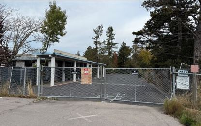 350 Merrydale Gate Entrance