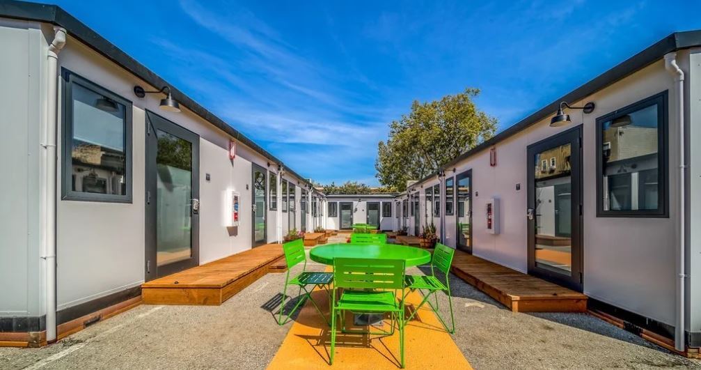SF Mission Cabins with Green Table and Chairs 