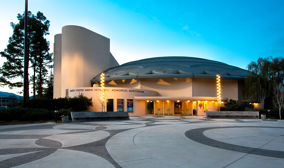 Veteran's Memorial Auditorium Exterior Shot at Dusk