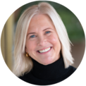 Headshot photo of Leslie Weber
