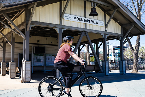 E-Bike Train Station