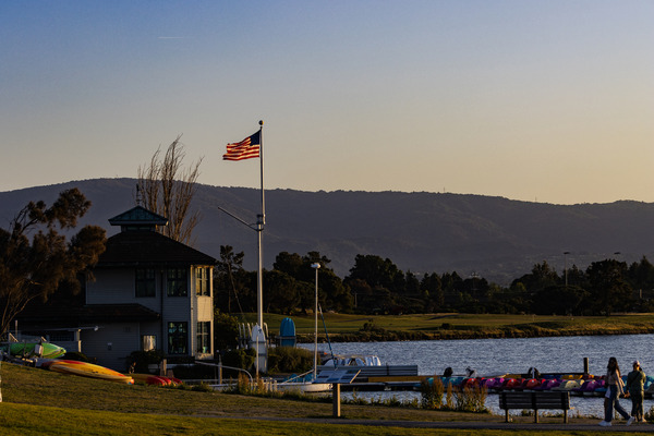Shoreline Sunset