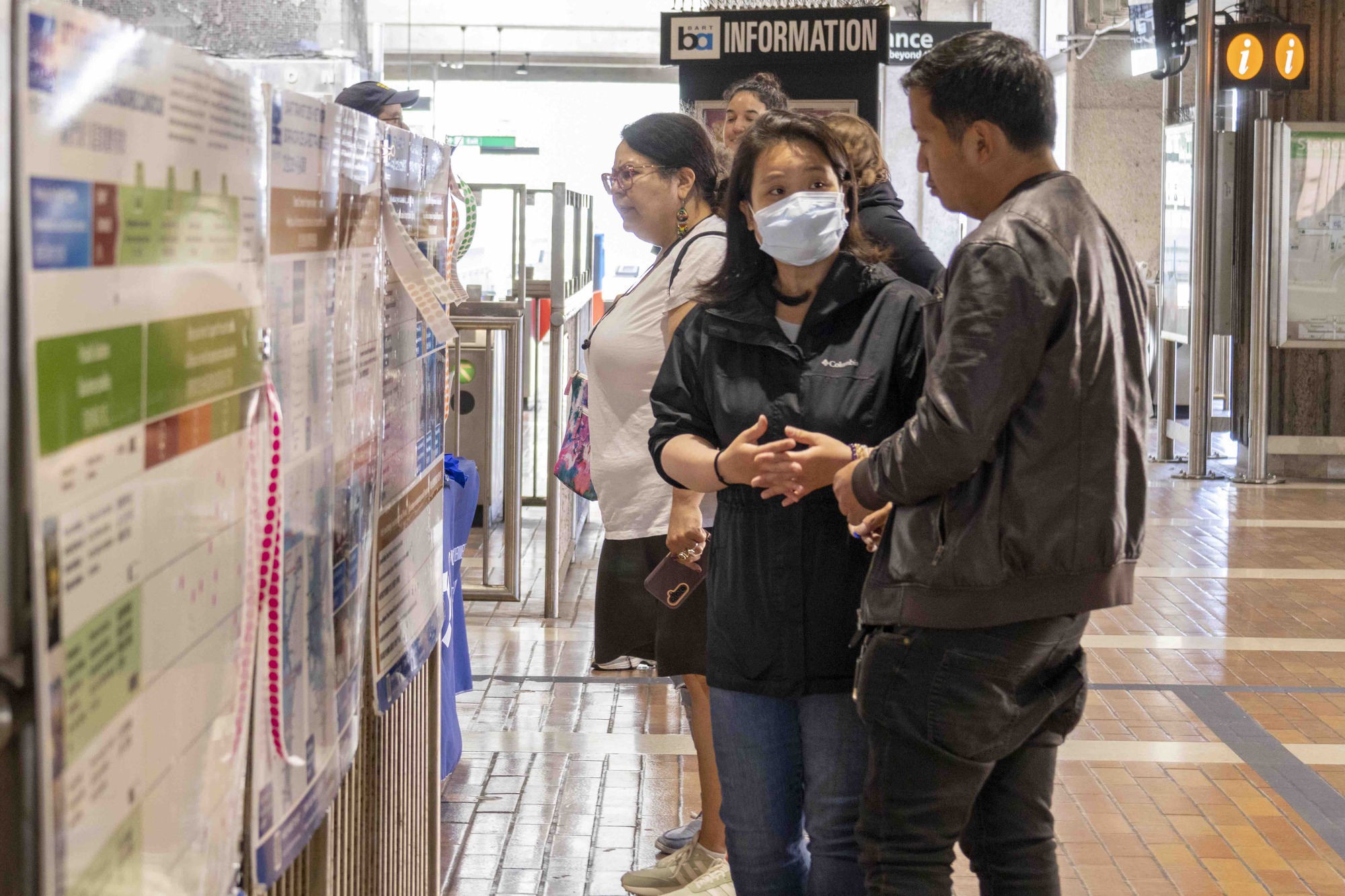 ABAG staff talking to members of the public about Plan Bay Area 2050+.