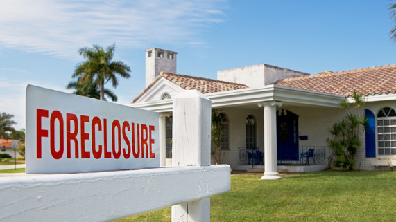 Foreclosure sign