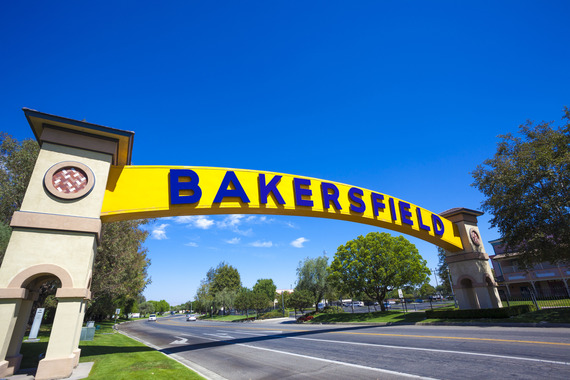 Picture of Bakersfield sign