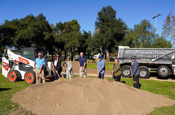 De Anza Groundbreaking