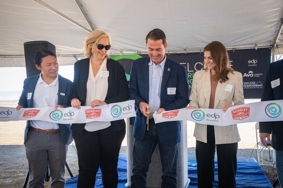 Ava CEO Howard Chang with SJCE CEO and EDPR staff at the ribbon cutting for the Scarlet I solar and storage facility