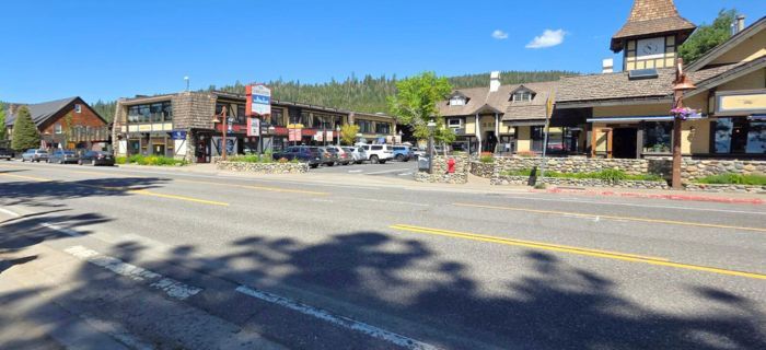 An image of the Tahoe City town center from across the street. 