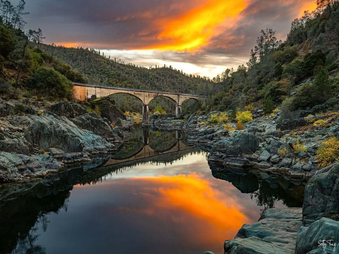 A #PlacerLife photo of the iconic No Hands Bridge in Auburn across the North Fork American River was taken by @ScottyTangPhoto on Instagram