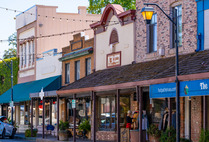 Store fronts of businesses in downtown Auburn
