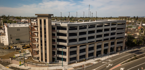 Oak Street Parking Garage