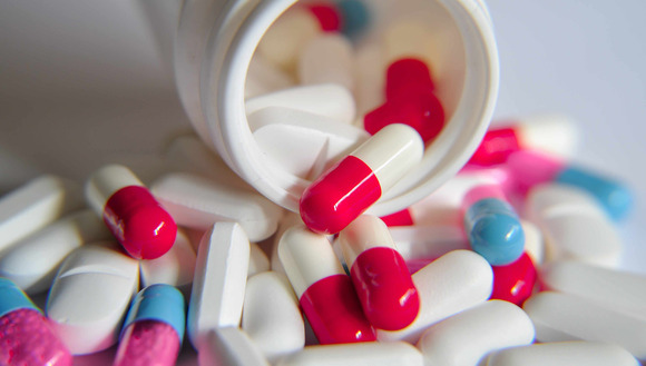 Medication and pill bottle, Meds, drugs, 2000 px