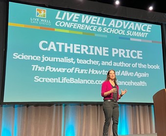 Catherine Price speaking at Live Well Advance