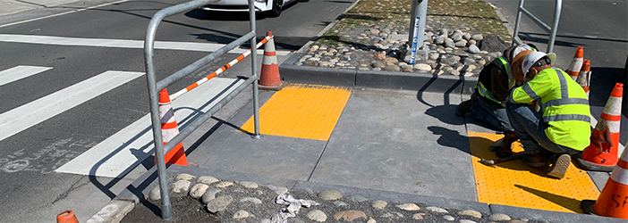 SMART Crossing Crew Work Hearn