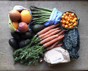 Farmers market produce image