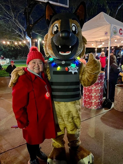 Holiday Tree Lighting event photo