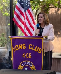 Mayor Lisa Gillmor speaking at Lions Club