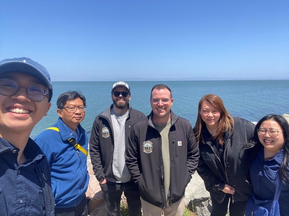 Neighborhood Exploration District 2 Group Photo