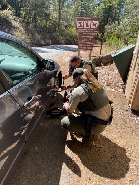 Auburn SRA (Rangers fix tire)