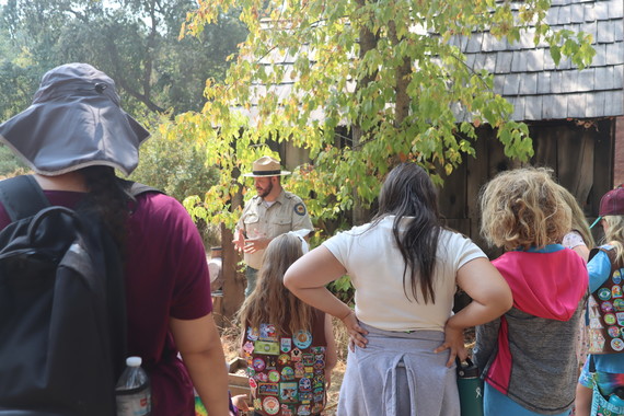 Columbia SHP_girl scouts