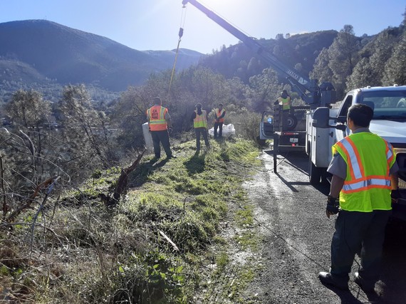 Clear Lake SP (Pic 1 crane with mattress)