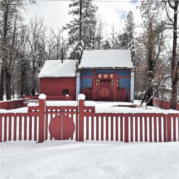 Weaverville Joss House SHP (snow)