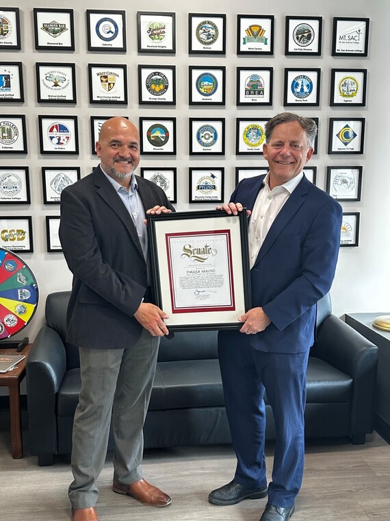 Enrique Arroyou (certif of recognition as citizen of the month)