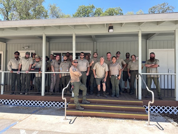 Folsom Lake SRA_maintenance team group photo