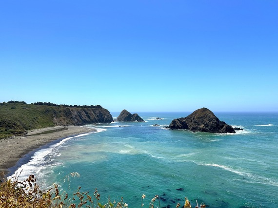 Greenwood State Beach_View overlooking beach on sunny day