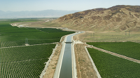 Aerial photograph of the California Aqueduct