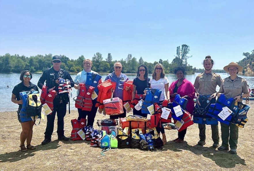 Folsom Lake SRA lifejacket donation Black Miners Bar