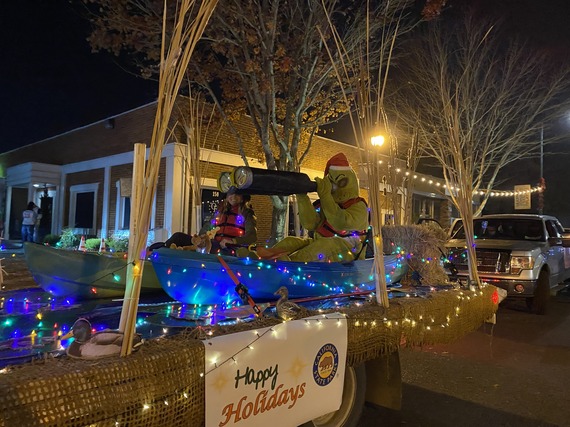 Bethany Reservoir SRA Tracy Holiday Parade Grinch Kayak