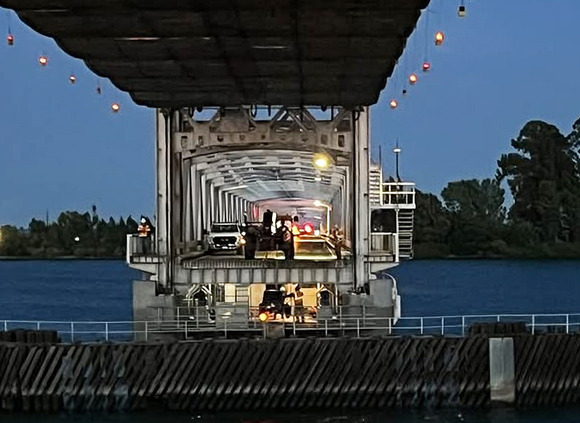 Workers on the Rio Vista Bridge